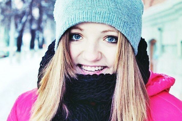  5477372  Mihaela, 32 ,    
