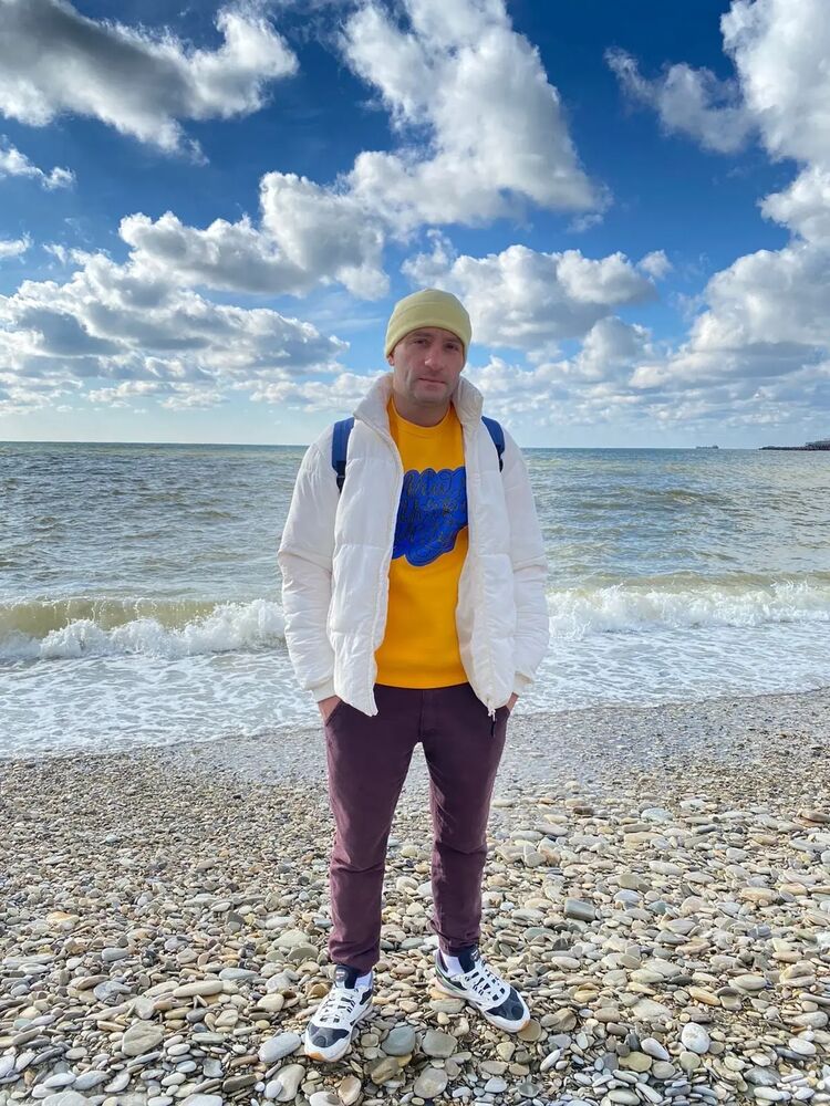  ,   Vladislav, 35 ,   ,   , c 