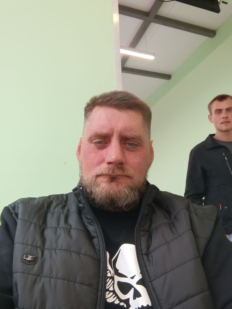  38764462  , 44 ,    