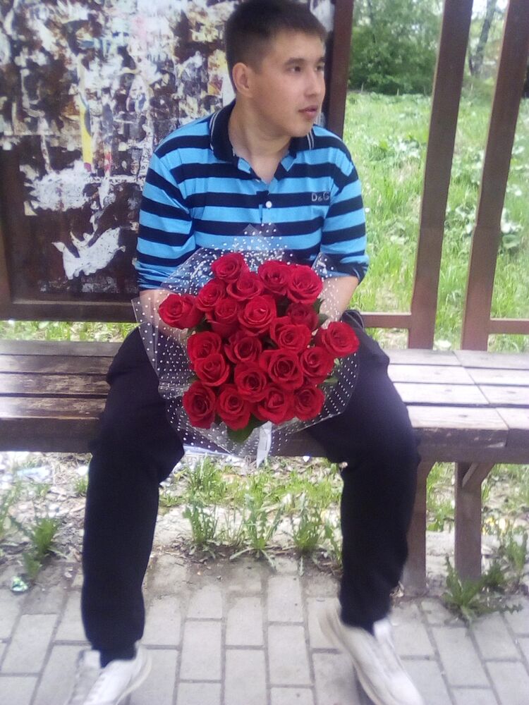  48469522  Ҹ, 28 ,    