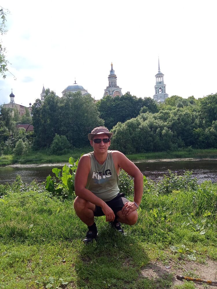  ,   Sergei, 41 ,     , c 