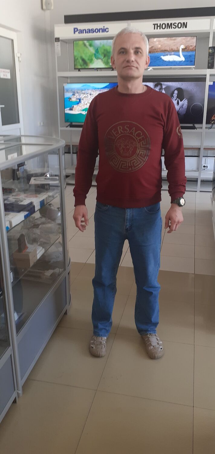  43963632  , 47 ,    