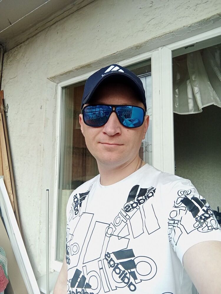  42908842  Dmitry, 35 ,    