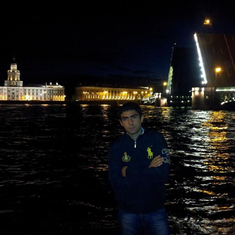  ,   Armen, 33 ,   ,   , c 
