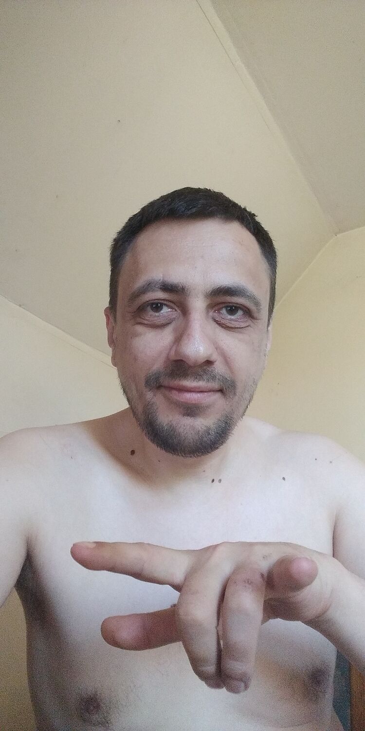  27422952  , 40 ,    -