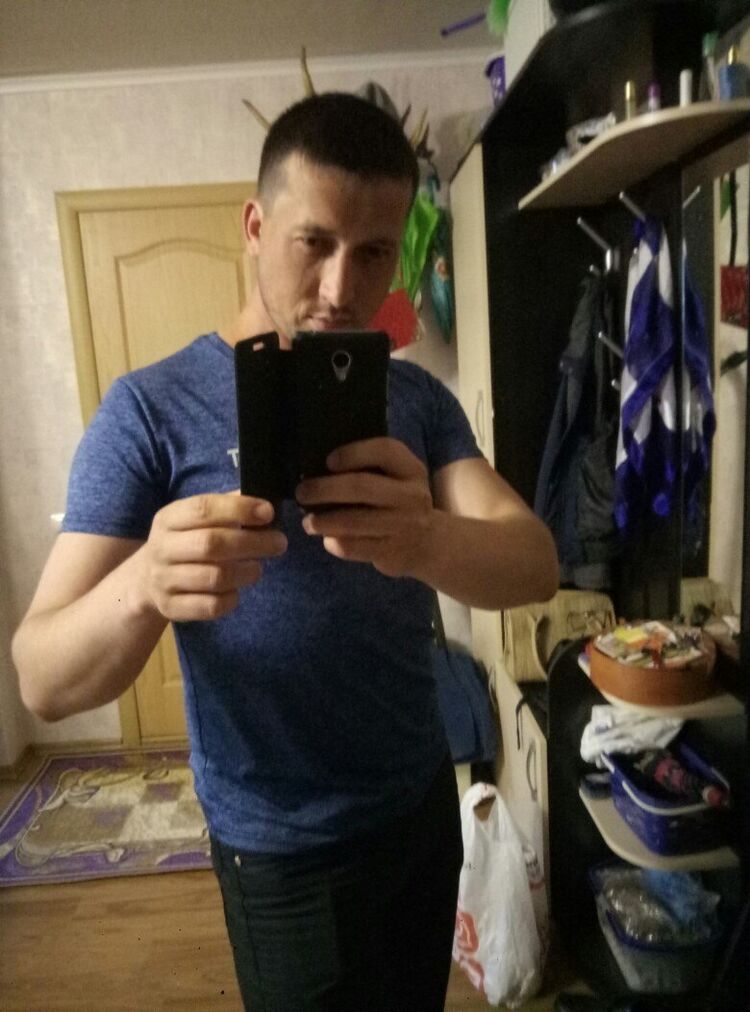  ,   Alexander, 37 ,   ,   , c , 