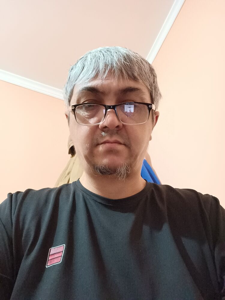  ,   Nadyr, 52 ,   c 