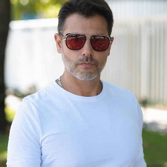 ���������� Yola, ���� ������� Makrk, 57 ���, ������������ ��� ������, ����� � ���������, c�������� ���������