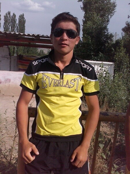  ,   Akylbek, 28 ,   ,   , c 