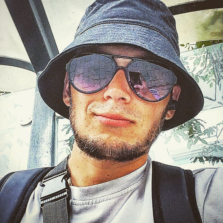  ,   Vladyslav, 22 ,   ,   