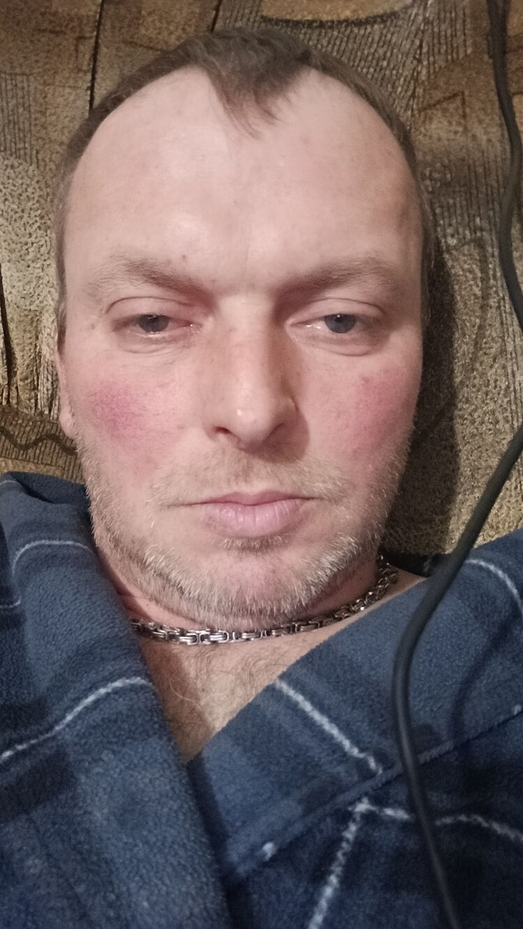  48411882  , 44 ,    
