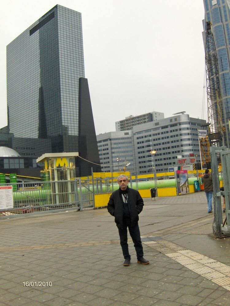  ,   Zaza, 52 ,   ,   , c 
