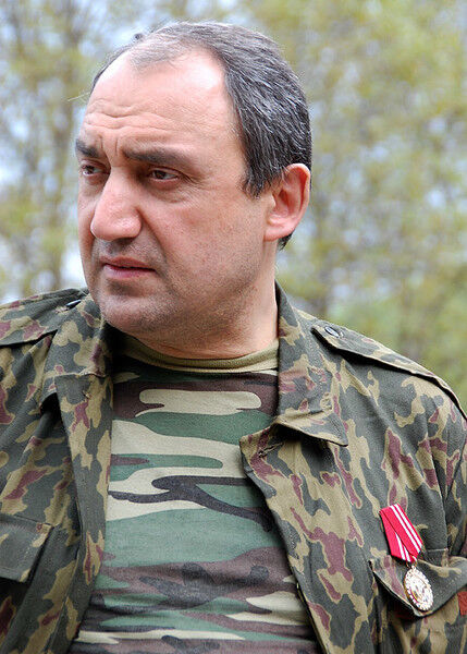 4615852  APMEN, 63 ,    