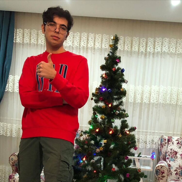  ,   Tolga, 23 ,   ,   , c , 