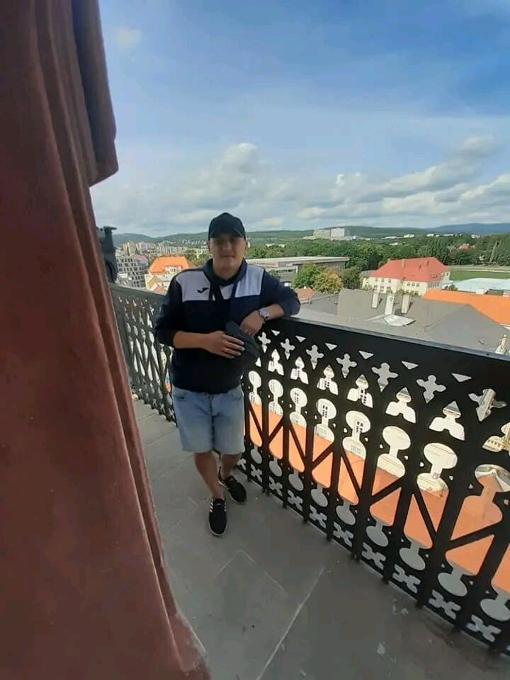  ,   Maks, 36 ,   