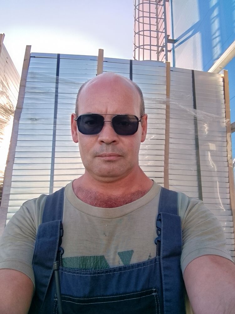  48969772  Alexey, 42 ,    