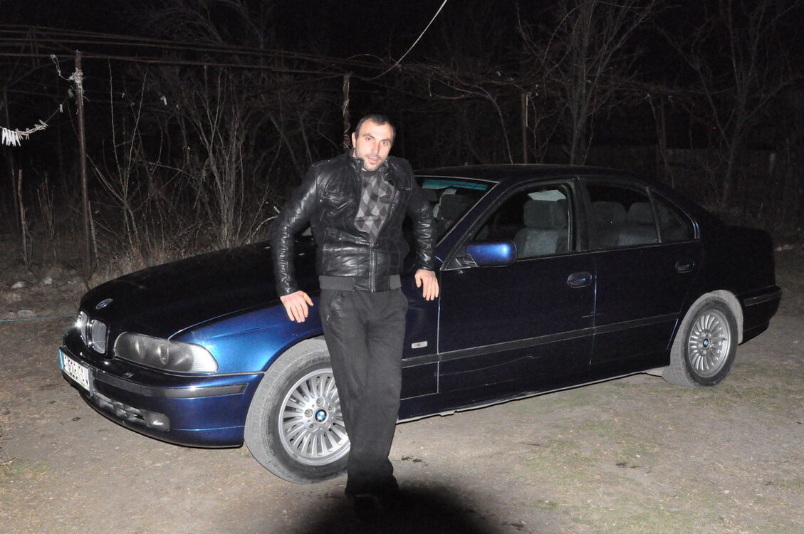  6644272  Gurami, 40 ,    
