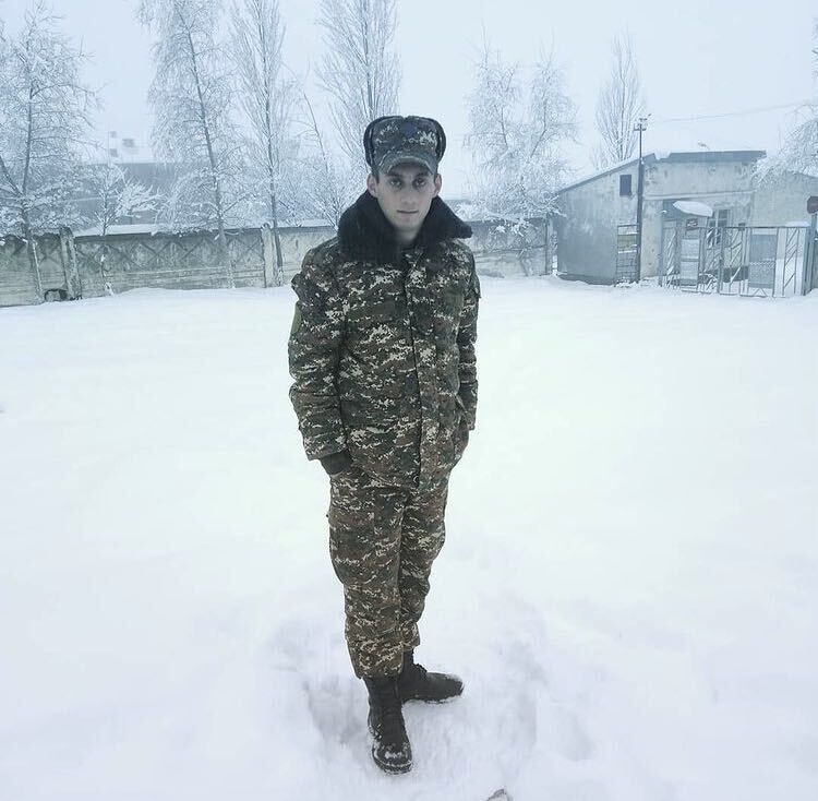 ���� 33687402 ������� ����, 28 ���, ���� ���������� � �����