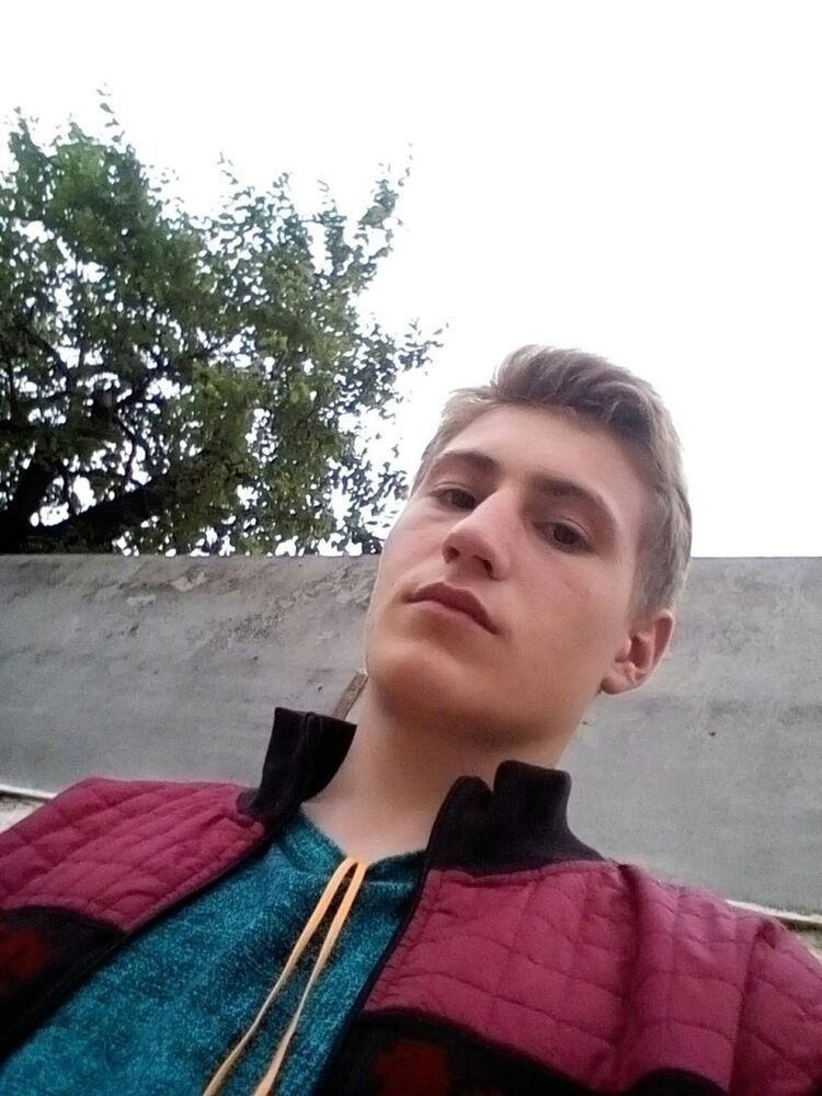  ,   Sergei, 26 ,   