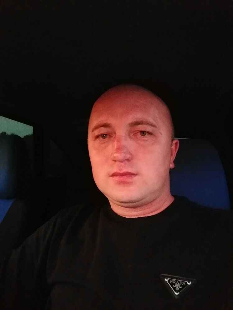  41645332  Vildan, 31 ,    