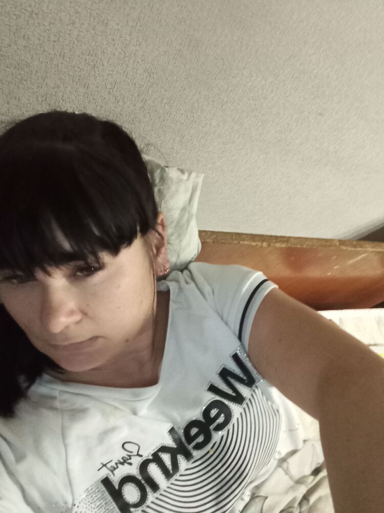  40011052  , 37 ,    