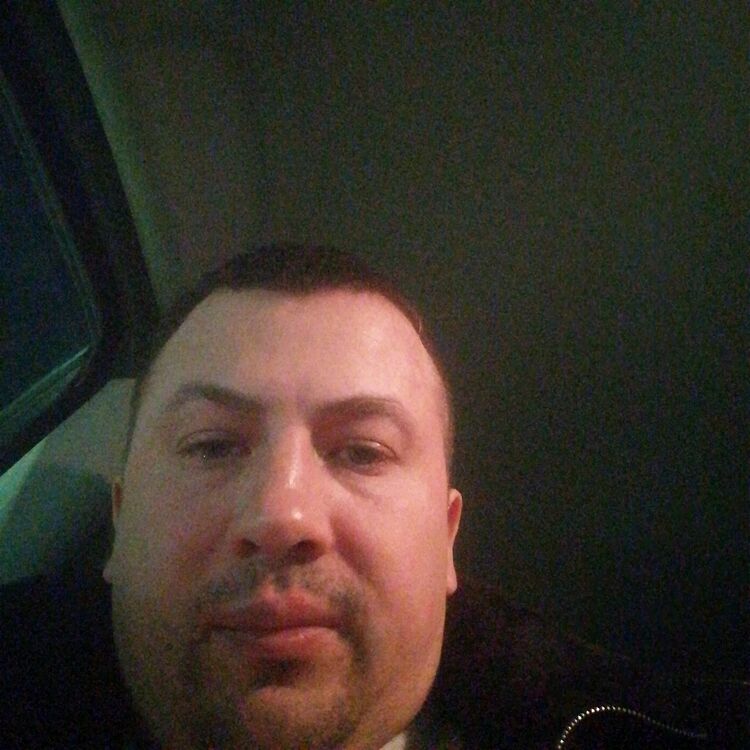  43095582  , 25 ,    