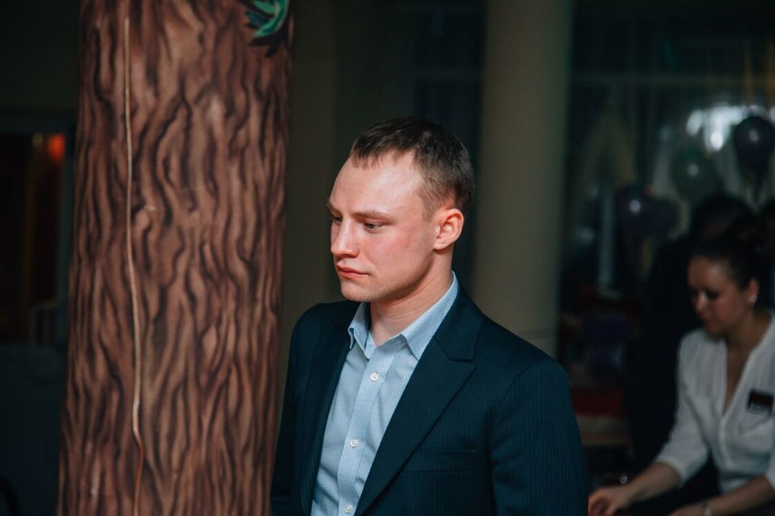  ,   , 37 ,   