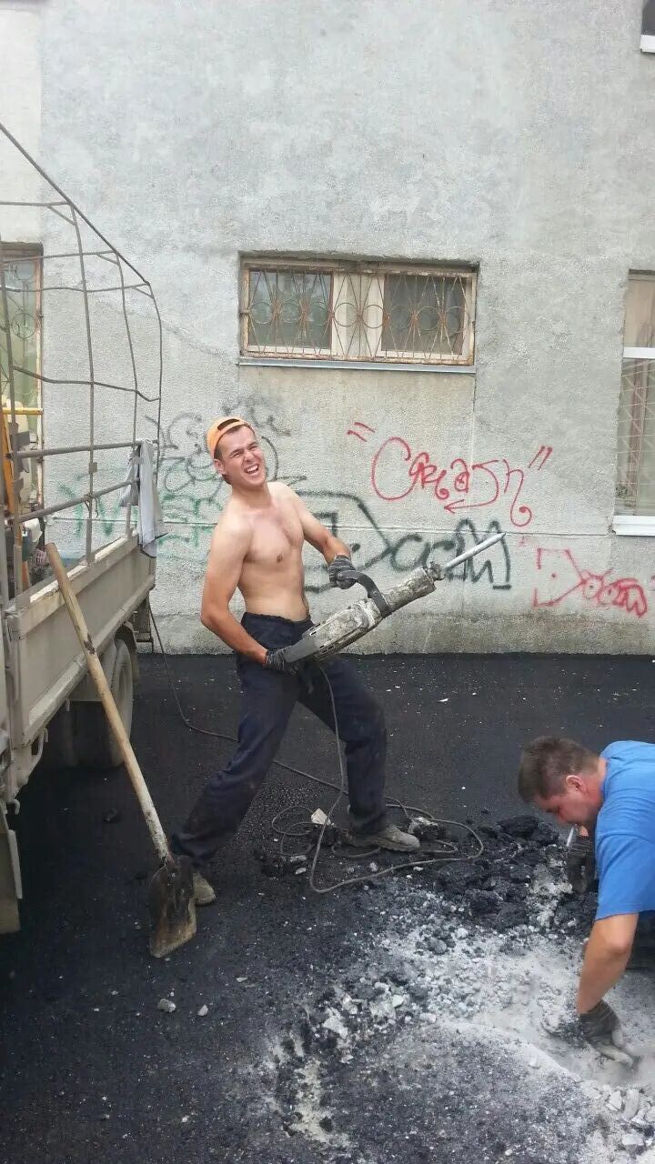  53681742  , 32 ,    