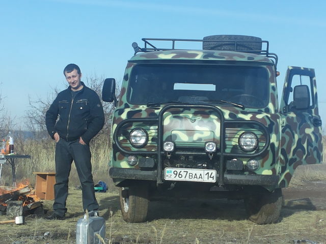  23800872  , 40 ,    