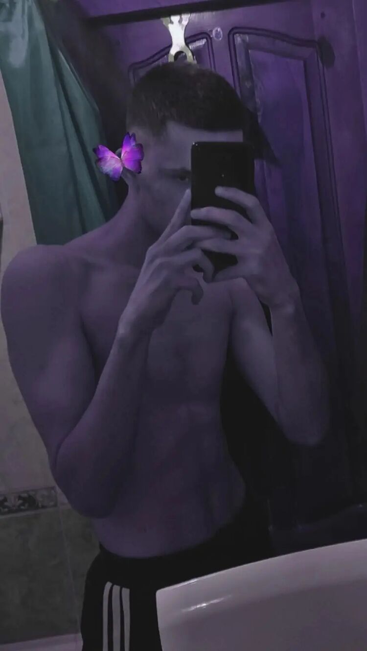  31748832  , 24 ,    