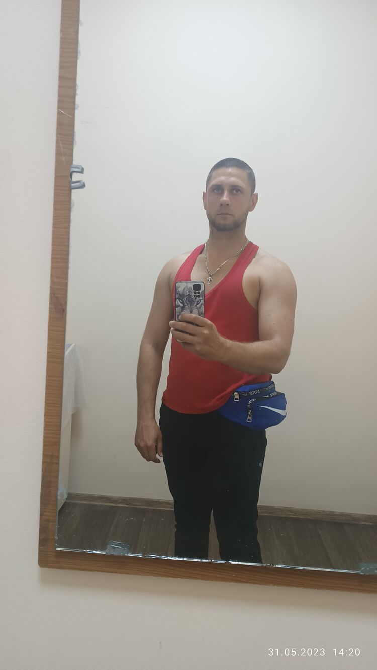  35027352  , 32 ,    