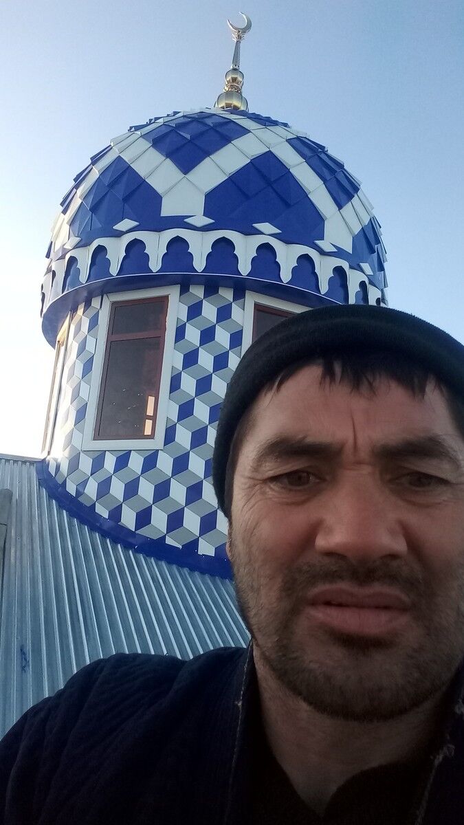  ,   Akramxon, 48 ,     , c 