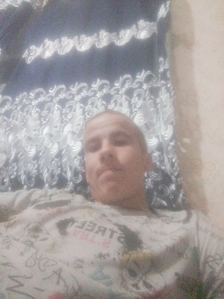  38424962  , 27 ,    