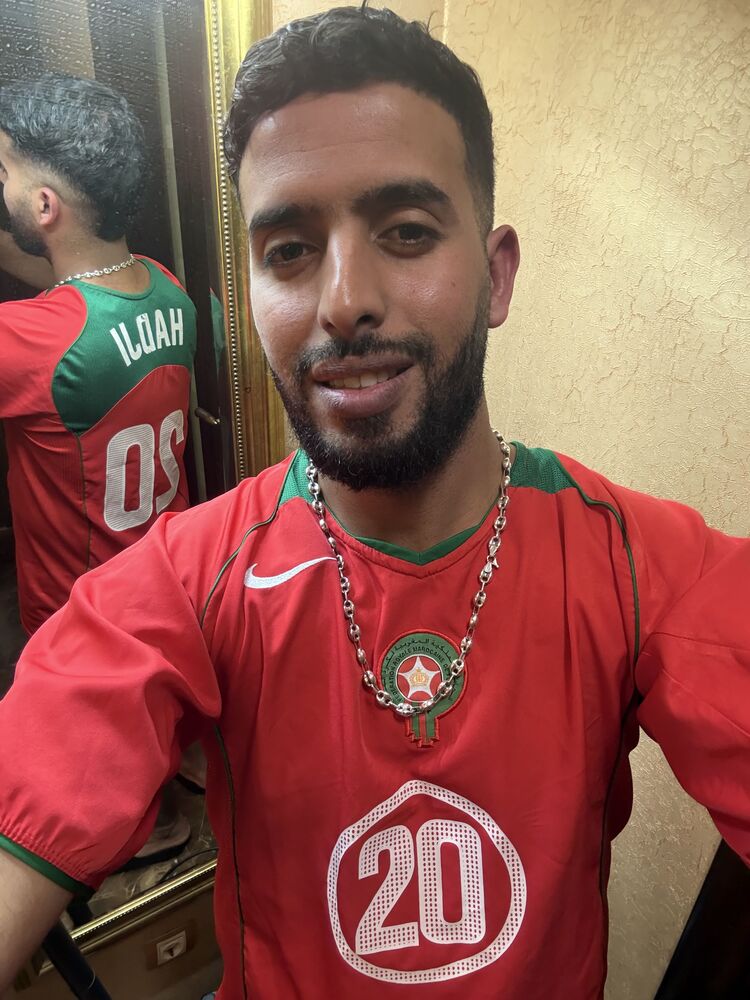  54660462  Khalid, 28 ,    