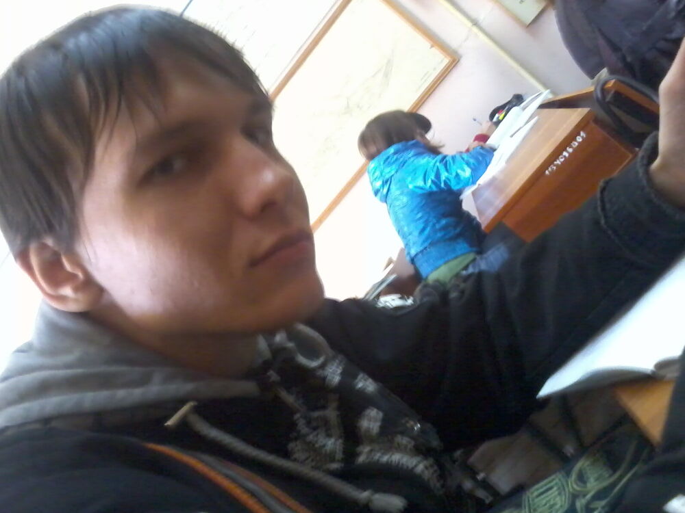 40452612  , 37 ,    