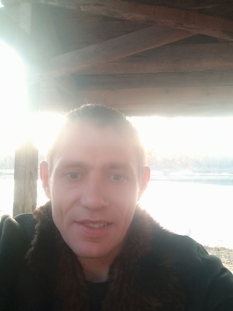  42210082  Ivan, 38 ,    -