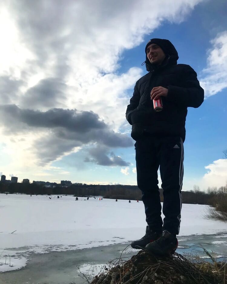  ,   Nik, 27 ,   ,   