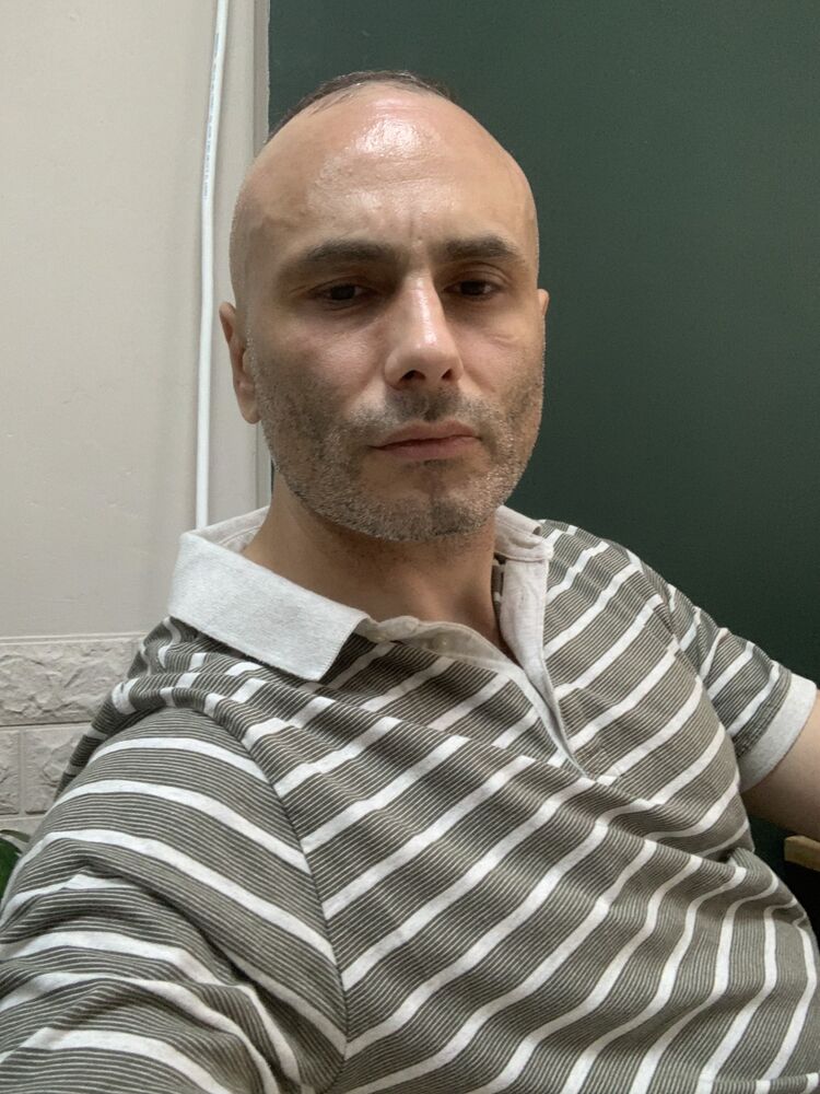  52542742  Rustam, 39 ,    