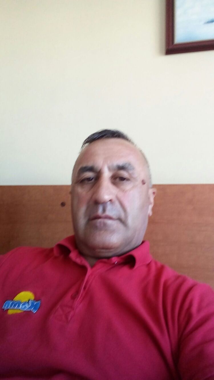  43493672  , 56 ,    