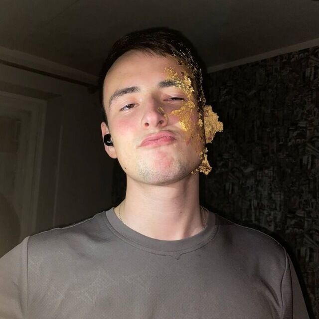 ���� 42282882 ����� ����, 19 ���, ���� ���������� � �������