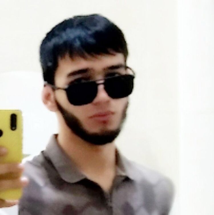  30442802  Rizayev, 28 ,    