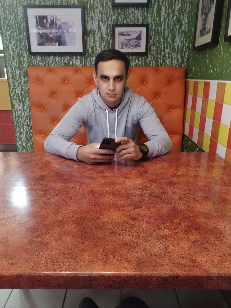  ,   Artem, 30 ,   ,   , c , 