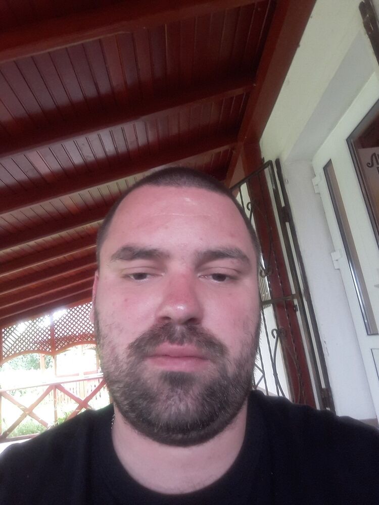  ,   Ferenc, 36 ,   ,   , c 