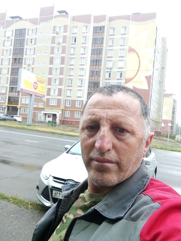  42256162  , 53 ,    