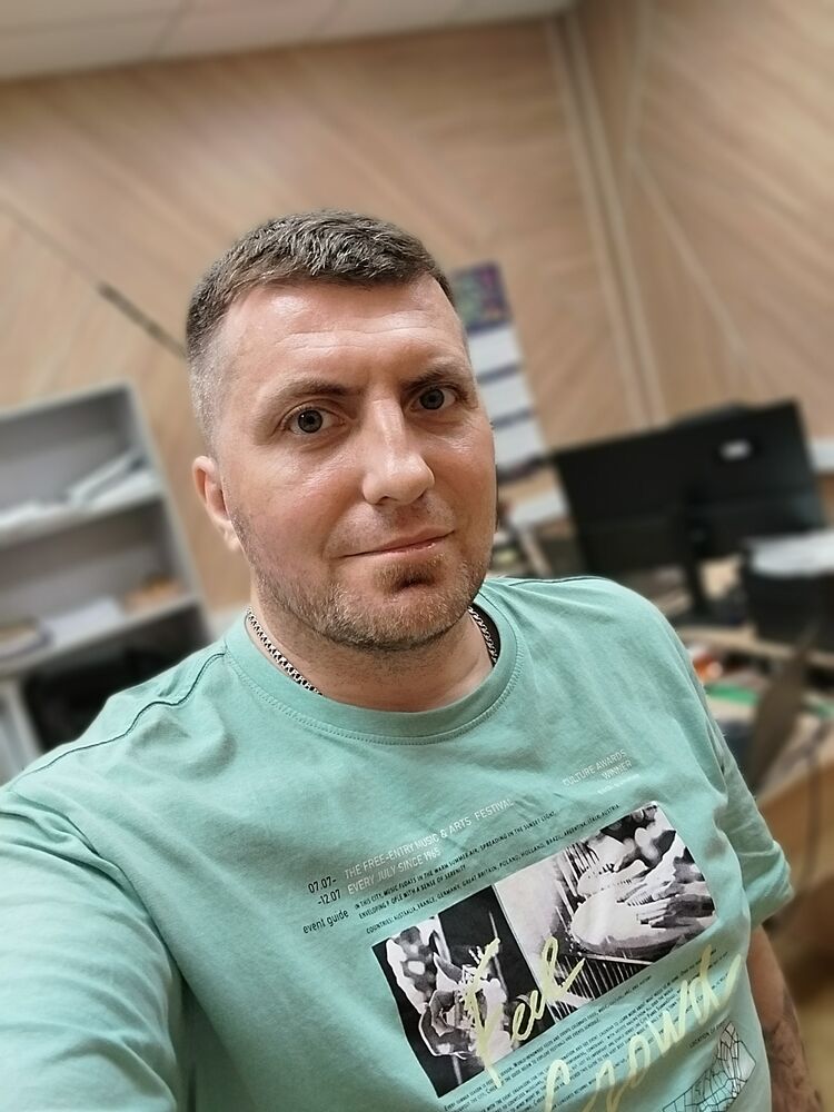  53327932  , 46 ,    