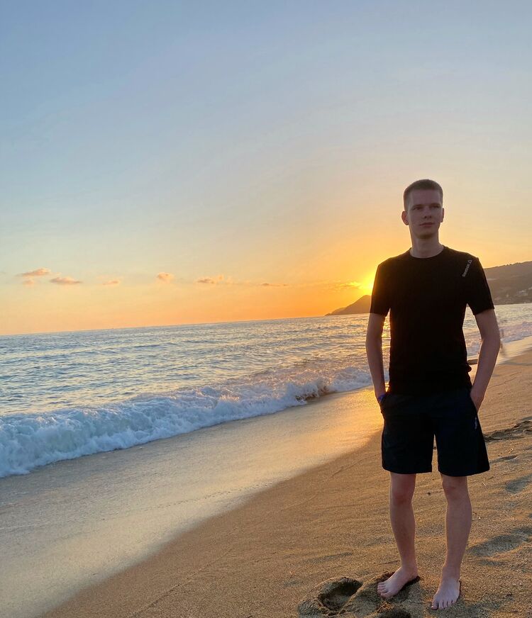 ���� 27128072 ����� ������, 24 ����, ���� ���������� � ������������