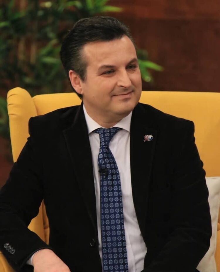  50210632  Steve lyon, 59 ,    