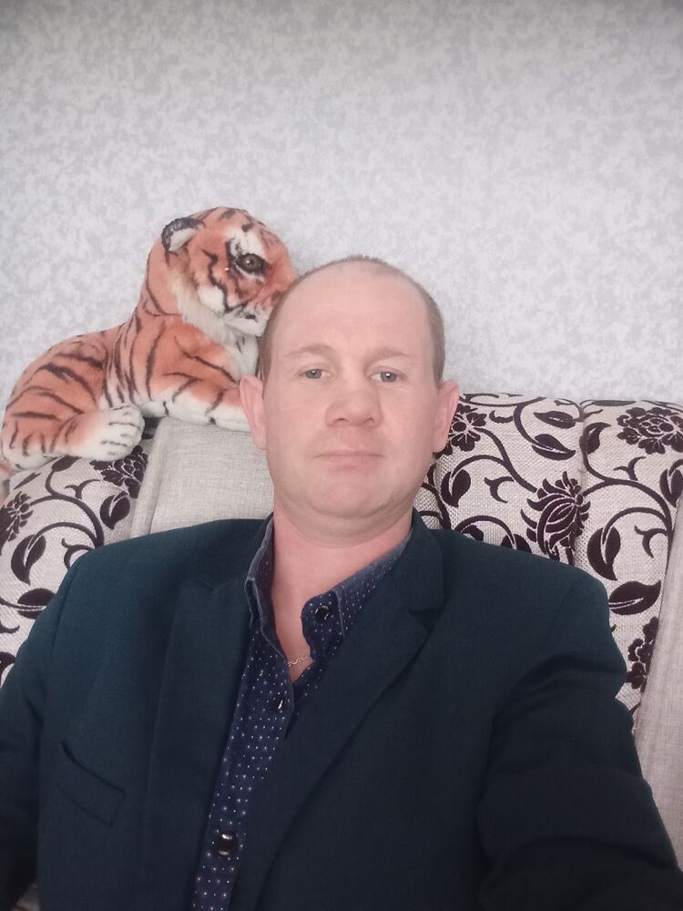  40288872  Nikolay, 36 ,    