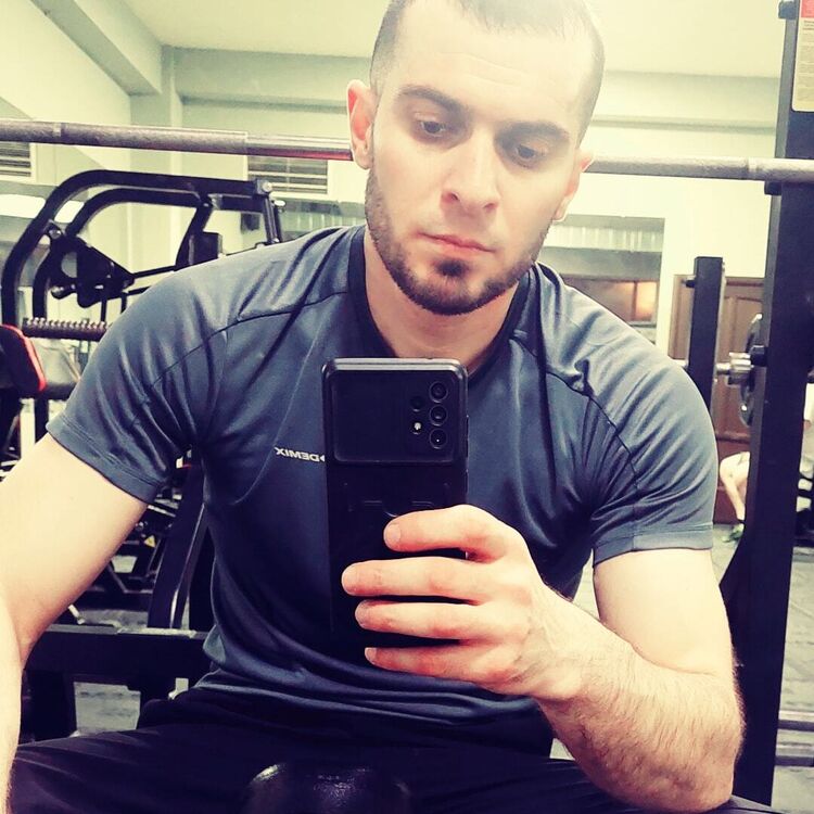  33778622  Maga, 30 ,    