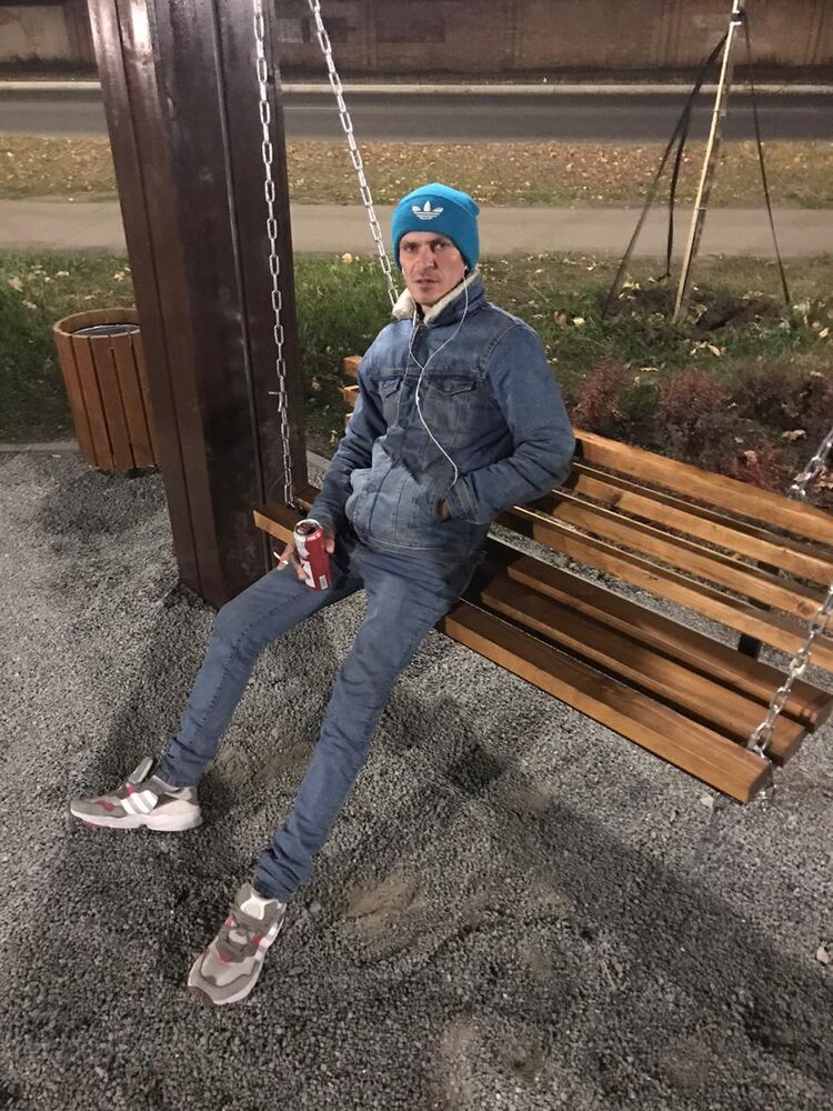  30787022  Dima, 33 ,    